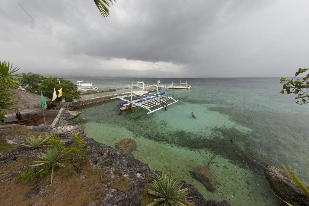Sampaguita Resort Moalboal Exterior foto